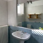 Historic Center Penthouse 6 Minutes From The Station Ραβένα