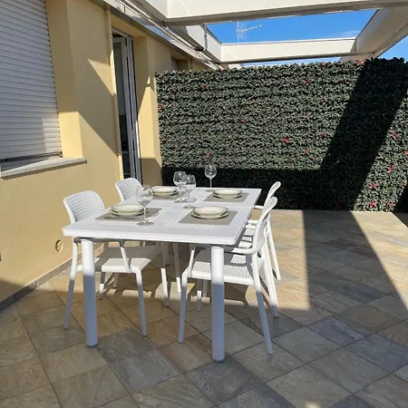 Historic Center Penthouse 6 Minutes From The Station *